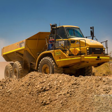 Operate articulated dump truck